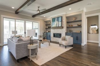 thumb_217_008originalfamilyroom.jpg
