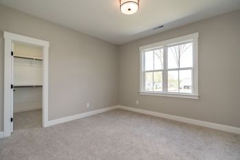 thumb_217_034originalfourthbedroom.jpg